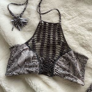Acacia swim top